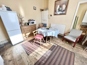 Photo 8- click for photo gallery